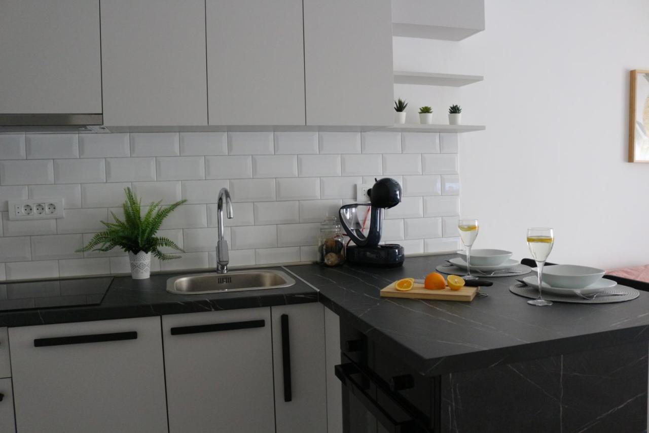 Luca, Digital Nomad Getaway Studio Apartment زغرب المظهر الخارجي الصورة