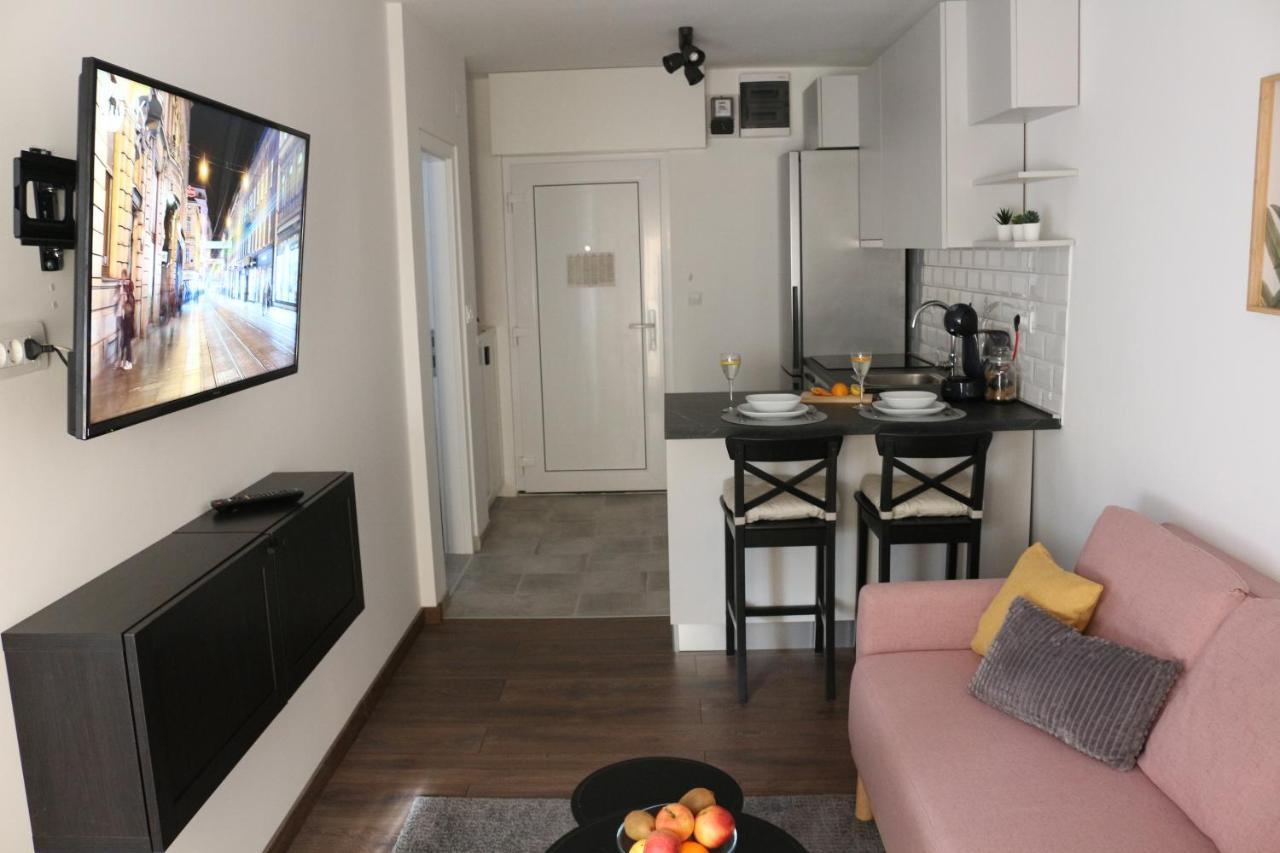 Luca, Digital Nomad Getaway Studio Apartment زغرب المظهر الخارجي الصورة